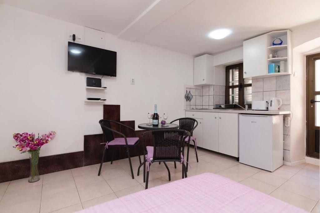 Central Apartment Rose In Hearth Of 스플리트 외부 사진