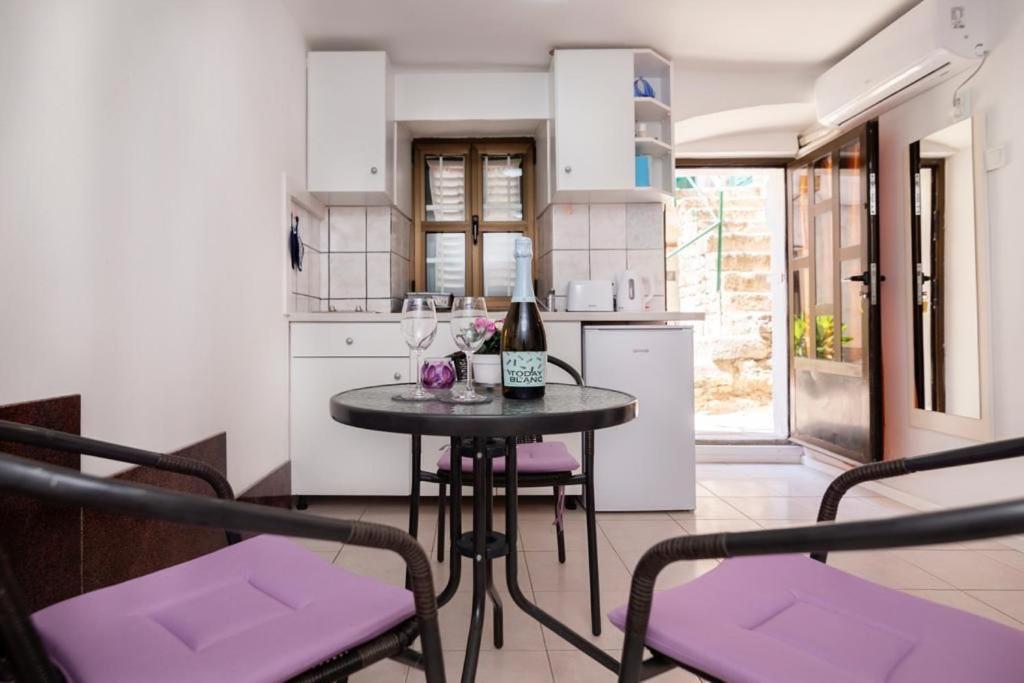 Central Apartment Rose In Hearth Of 스플리트 외부 사진
